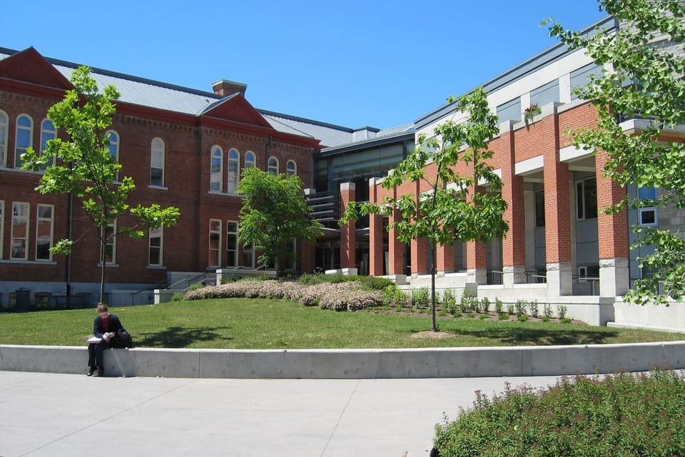 Canadian Business & Finance